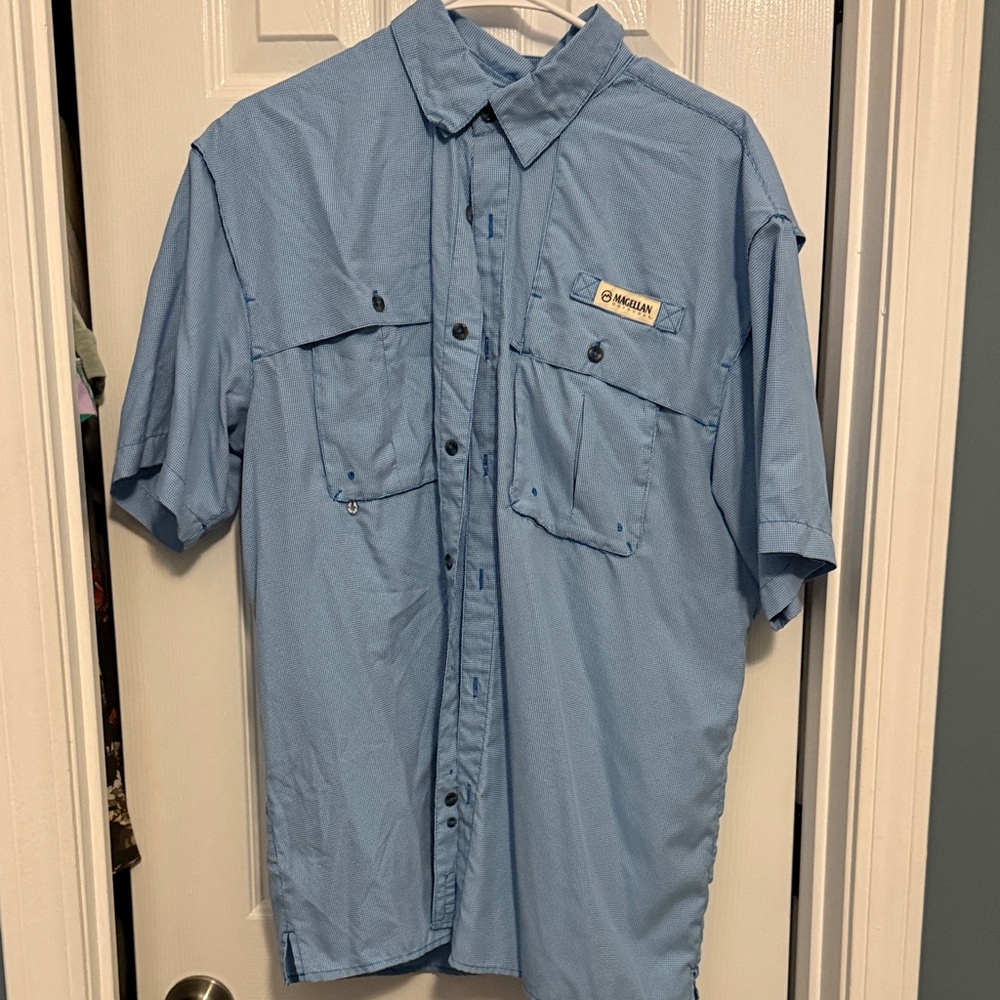 Magellan Outdoors Men's Blue Casual Button Down Shirt